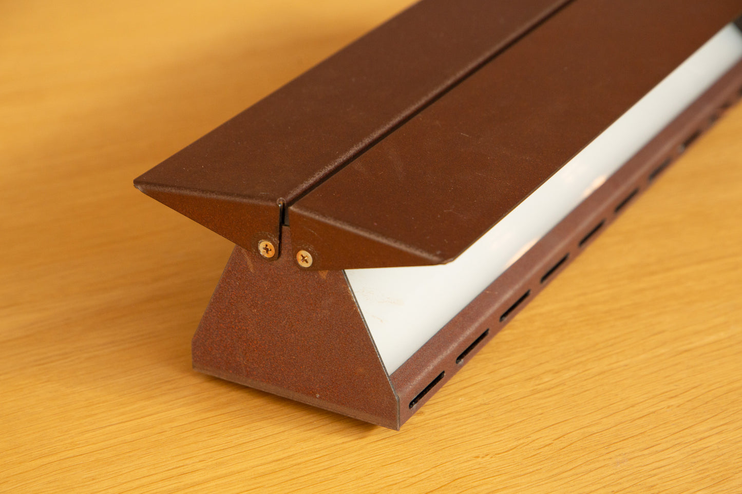 Ada Sconce 17 | Corten