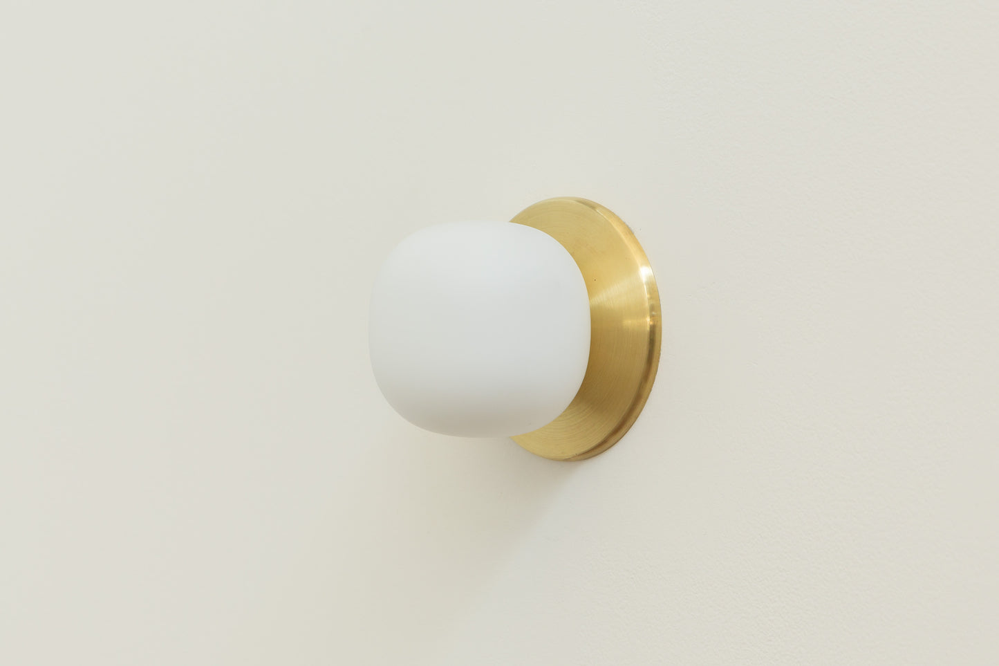 Pearl 4 | Sconce or Flush Mount